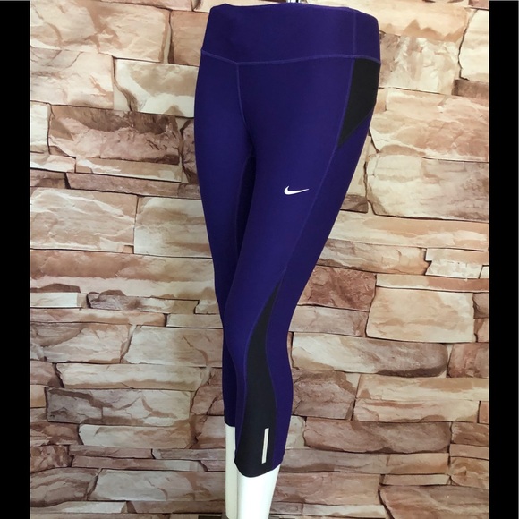 Nike Pants - Nike Dri- Fit  woman capri leggings size S